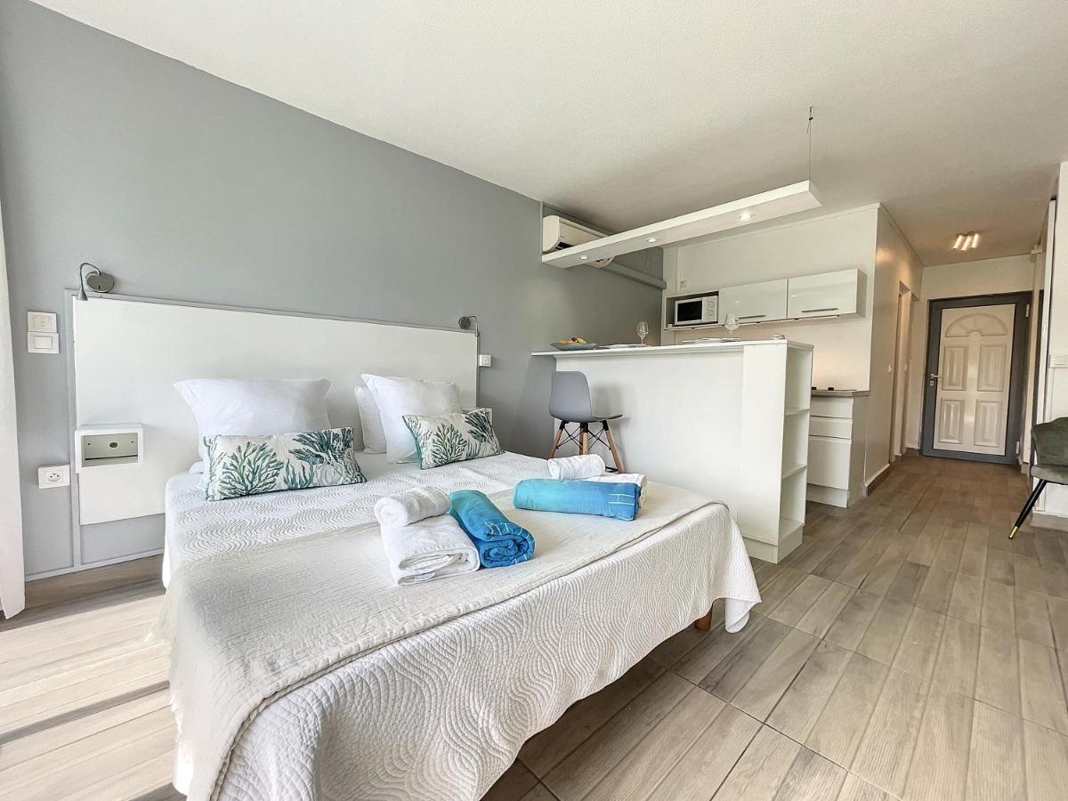 Blue Paradise Studio Avec Acces Privatif Plage Ле-Гозье Экстерьер фото